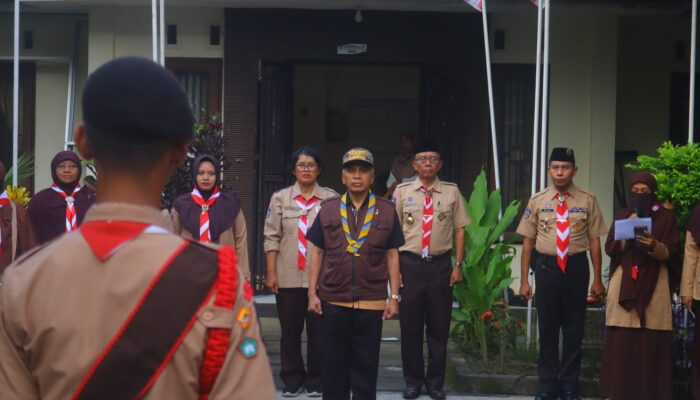 Ketua Kwarcab Kota Mataram Lepas Kontingen Pramuka Kota Mataram Ikuti Jambore Daerah